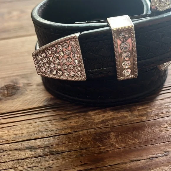 Roper Brown Leather and Rinestone Women’s Belt - Picture 3 of 9